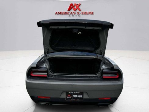 Used 2017 Dodge Challenger SXT Plus image 43