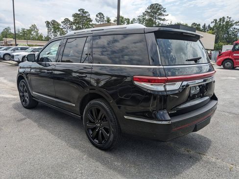 Certified 2024 Lincoln Navigator Reserve image 7