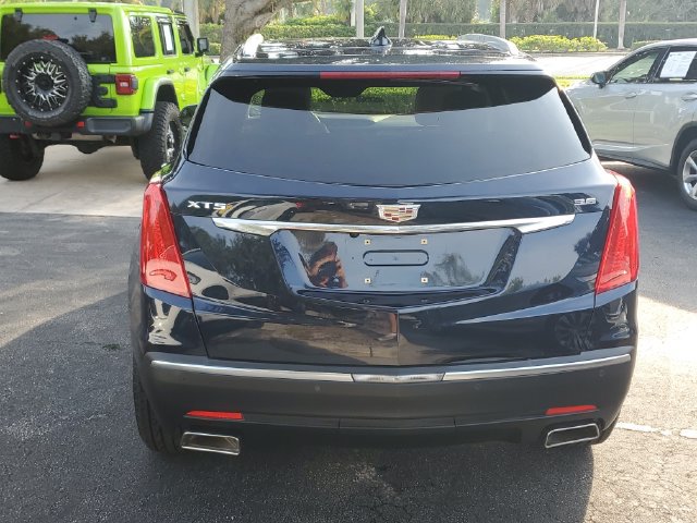 Certified 2017 Cadillac XT5 Luxury w/ Driver Awareness Package FWD image 4