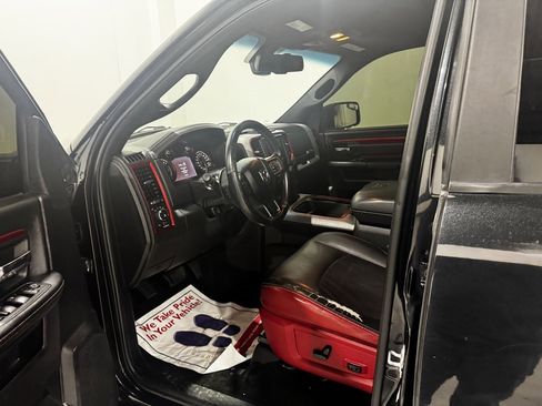 Used 2016 RAM 1500 Rebel w/ Luxury Group image 17