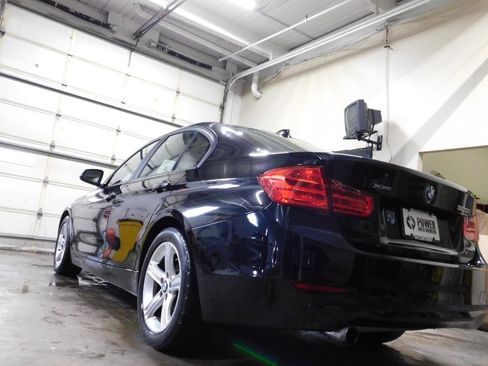 Used 2013 BMW 320i xDrive I XDRIVE image 5