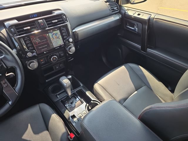 Used 2020 Toyota 4Runner TRD Off-Road Premium w/ Moonroof Package AWD/4WD image 29