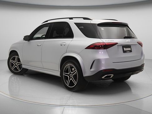 New 2026 Mercedes-Benz GLE 450 4MATIC image 2