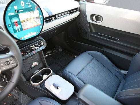 Used 2025 MINI Cooper S image 30