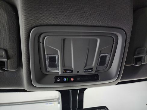 Used 2023 Chevrolet Silverado 2500 LT w/ Convenience Package image 44