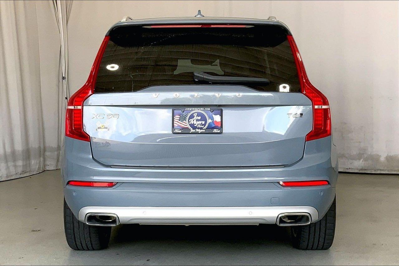 Used 2020 Volvo XC90 T6 Momentum w/ Protection Package Premier AWD/4WD image 4