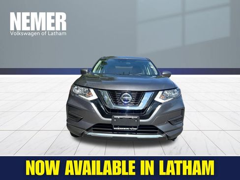 Used 2019 Nissan Rogue S AWD/4WD image 6