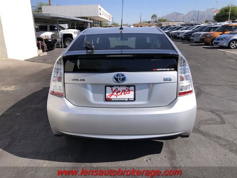 Used 2010 Toyota Prius FWD image 7