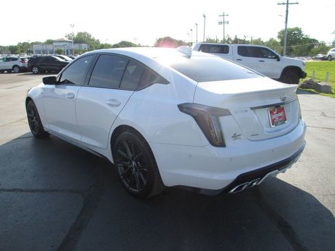 Used 2025 Cadillac CT5 V w/ Technology Package AWD/4WD image 8