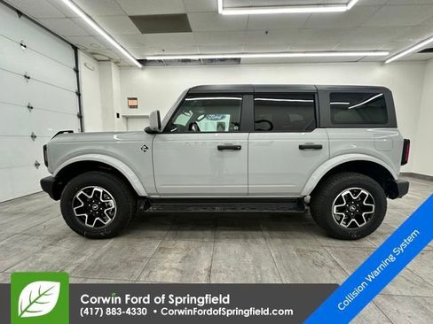 New 2026 Ford Bronco Outer Banks image 2