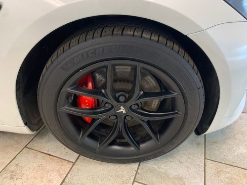 Used 2023 Tesla Model 3 Performance AWD/4WD image 10