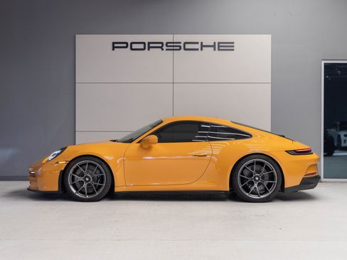 Used 2022 Porsche 911 GT3 image 2