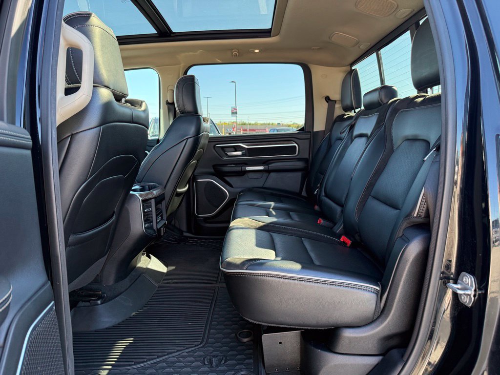 Used 2020 RAM 1500 Laramie AWD/4WD image 15