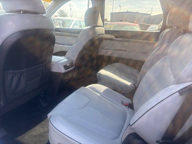 Used 2025 Hyundai Palisade SEL FWD image 7