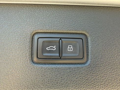 Used 2019 Audi Q7 3.0T Premium Plus image 33