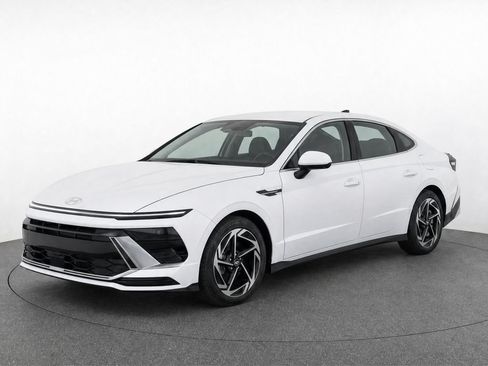 Certified 2025 Hyundai Sonata SEL FWD image 1