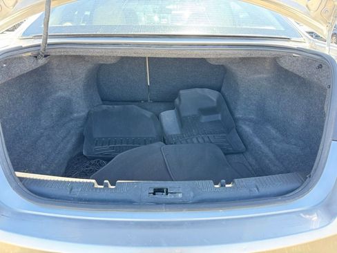 Used 2015 Ford Taurus Limited FWD image 40