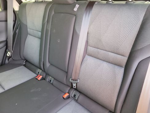 Used 2025 Nissan Rogue SV FWD image 9