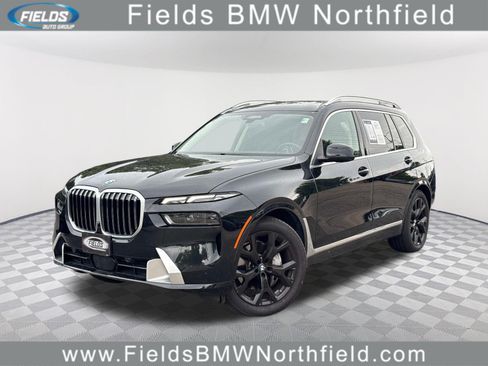 Used 2024 BMW X7 xDrive40i AWD/4WD image 1