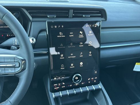 New 2026 GMC Terrain AT4 w/ Technology Package II image 28