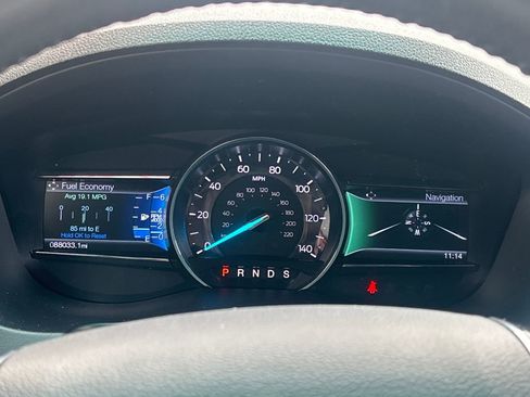 Used 2017 Ford Explorer Limited image 22