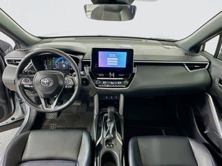 Used 2025 Toyota Corolla Cross AWD Hybrid w/ Convenience Package video 3