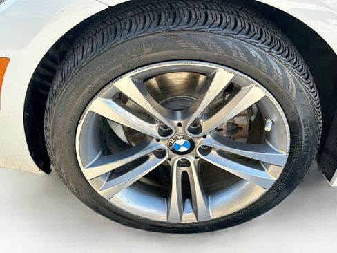 Used 2019 BMW 430i xDrive Convertible w/ Convenience Package image 34