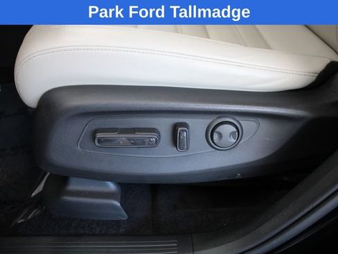 Used 2025 Honda CR-V EX-L image 13