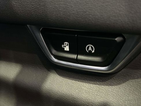 Used 2025 Chevrolet Corvette E-Ray w/ Battery Protection Package image 22