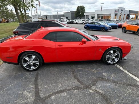 Used 2022 Dodge Challenger R/T Scat Pack w/ Plus Package RWD image 7