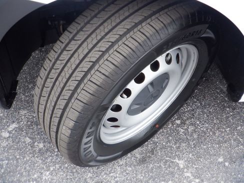 Used 2023 Mercedes-Benz Metris image 25