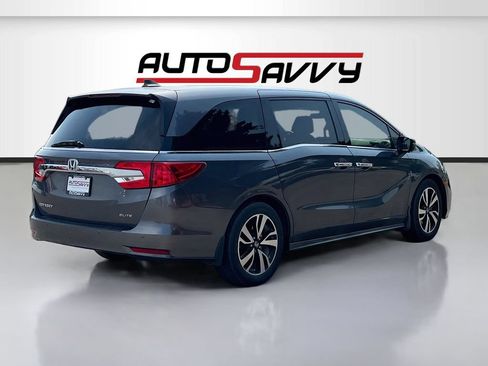 Used 2019 Honda Odyssey Elite image 7