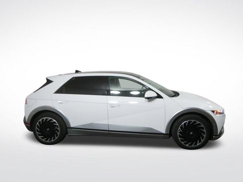 Used 2024 Hyundai Ioniq 5 Limited AWD/4WD image 2