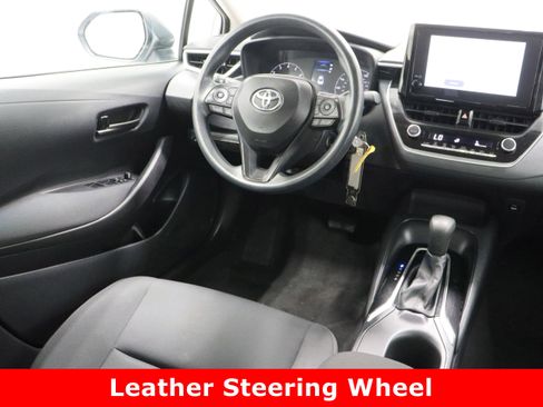 Used 2024 Toyota Corolla LE image 27