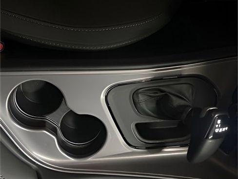 Used 2023 Dodge Challenger R/T image 27