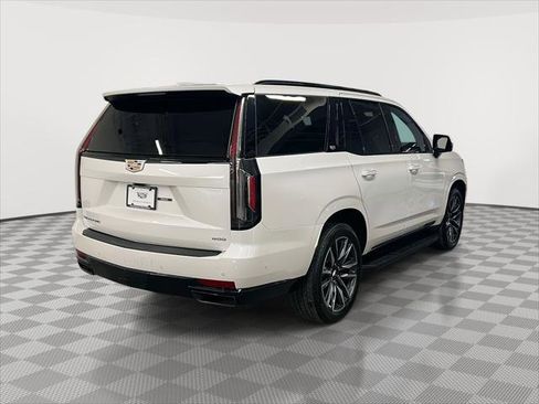 Used 2023 Cadillac Escalade Sport Platinum image 5