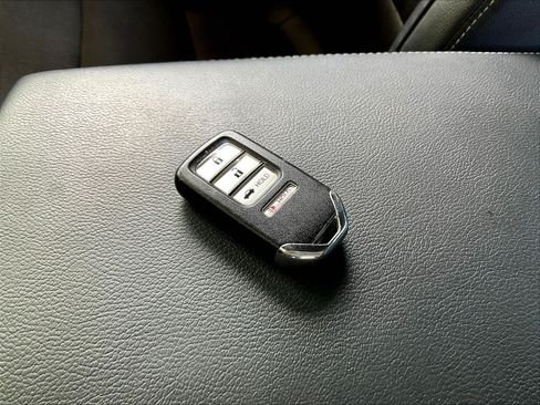 Used 2018 Honda Accord Sport image 32