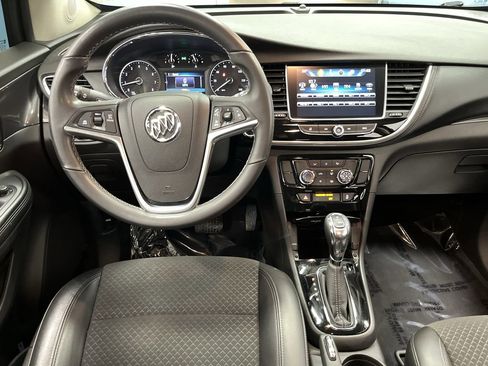 Used 2019 Buick Encore Preferred w/ Safety Package image 5
