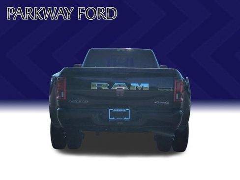 Used 2025 RAM 3500 Laramie w/ Sport Appearance Package AWD/4WD image 4