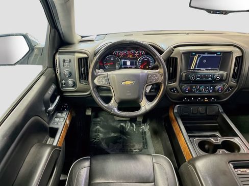 Used 2018 Chevrolet Silverado 1500 High Country AWD/4WD image 23