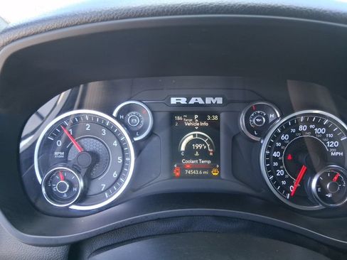 Used 2024 RAM 2500 Tradesman w/ Chrome Appearance Group AWD/4WD image 24