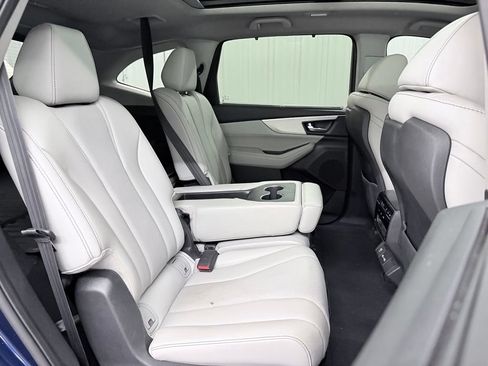 Used 2022 Acura MDX FWD w/ Technology Package image 39