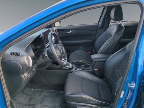 Used 2023 Kia Forte GT-Line w/ GT-Line Premium Package image 9