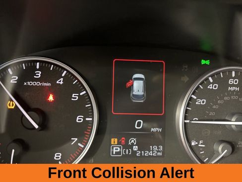 Used 2024 Subaru Crosstrek 2.0i Premium image 14