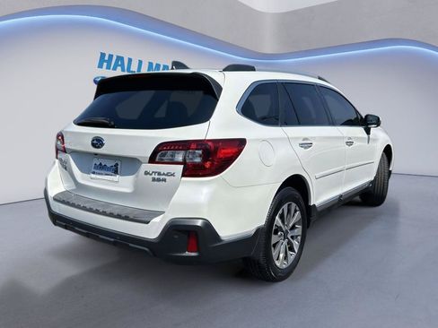 Used 2019 Subaru Outback 3.6R Touring AWD/4WD image 3