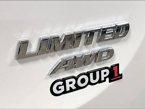 Used 2013 Toyota RAV4 Limited image 9