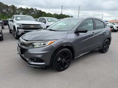 Used 2022 Honda HR-V Sport image 2
