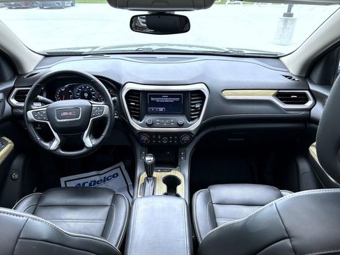Used 2019 GMC Acadia Denali w/ Technology Package AWD/4WD image 13