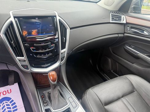Used 2013 Cadillac SRX Luxury FWD image 12