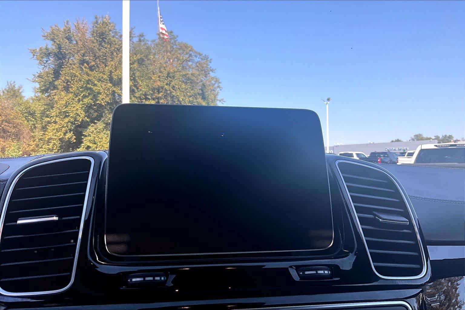 Used 2017 Mercedes-Benz GLE 350 4MATIC image 33